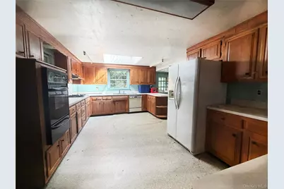 75 Old Field Road, East Setauket, NY 11733 - Photo 7