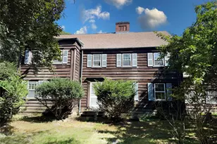 75 Old Field Rd, East Setauket, NY 11733 - Photo 3