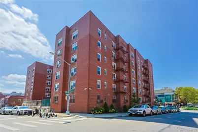 13604 Cherry Avenue #4E, Flushing, NY 11355 - Photo 1