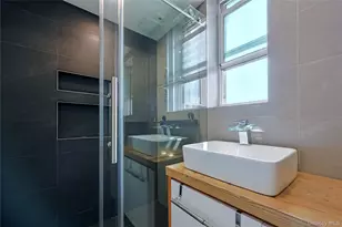 136-04 Cherry Ave, Flushing, NY 11355 - Photo 15
