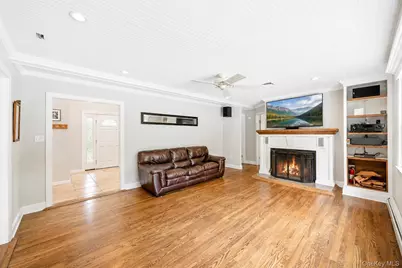 98 Echo Avenue, Miller Place, NY 11764 - Photo 15