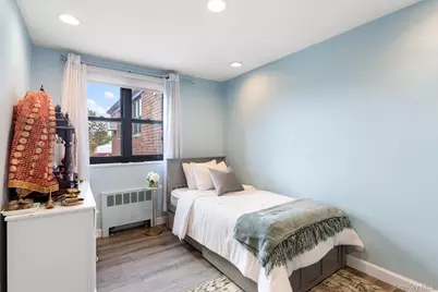 58 09 246th Crescent #upper unit, Douglaston, NY 11362 - Photo 9