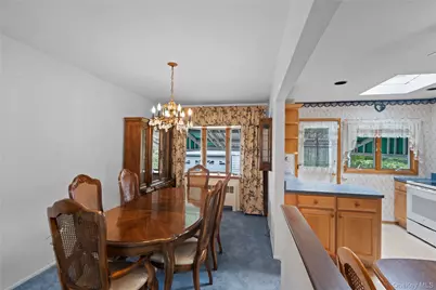 110 Barwick Boulevard, Mineola, NY 11501 - Photo 9
