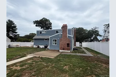 1132 Udall Road, Bay Shore, NY 11706 - Photo 11