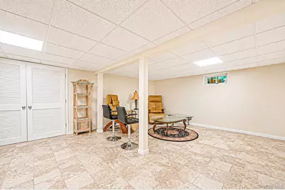 36 Briarwood Drive, Huntington, NY 11743 - Photo 21