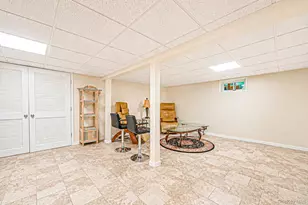 36 Briarwood Dr, Huntington, NY 11743 - Photo 21