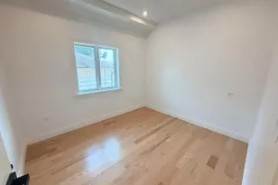 71-39 166th St, Fresh Meadows, NY 11365 - Photo 5