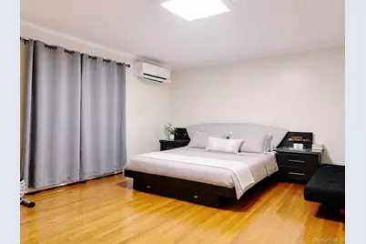 122-11 26th Avenue, Flushing, NY 11354 - Photo 9