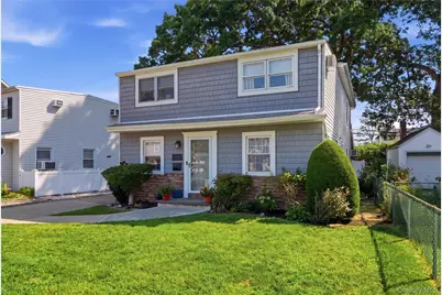 205 Stuart Road, Valley Stream, NY 11581 - Photo 31