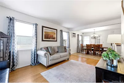 205 Stuart Road, Valley Stream, NY 11581 - Photo 7