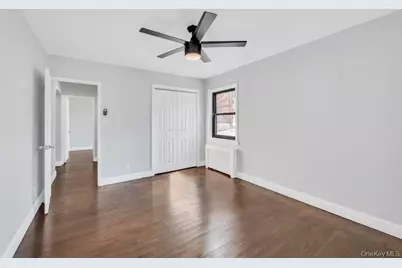 220-44 73rd Avenue #26A1, Oakland Gardens, NY 11364 - Photo 11