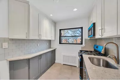 220-44 73rd Avenue #26A1, Oakland Gardens, NY 11364 - Photo 7