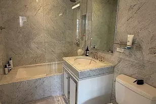 225 E 19th St, New York, NY 10003 - Photo 9