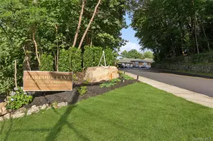 9 Harbour Ln, Oyster Bay, NY 11771 - Photo 13