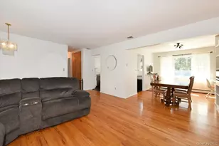 16 Edgar Dr, Smithtown, NY 11787 - Photo 7
