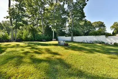 16 Edgar Drive, Smithtown, NY 11787 - Photo 23