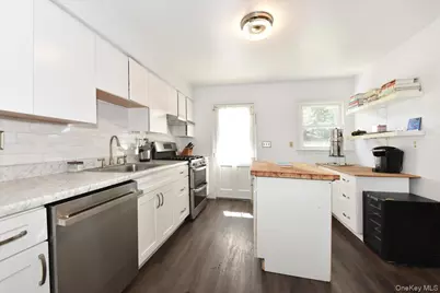 16 Edgar Drive, Smithtown, NY 11787 - Photo 13