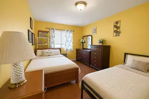 30-59 82nd St, East Elmhurst, NY 11370 - Photo 7