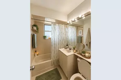 6823 150 Street #B, Flushing, NY 11367 - Photo 7