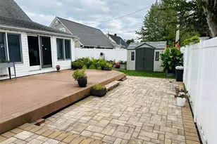 86 Shepherd Ln, Levittown, NY 11756 - Photo 31