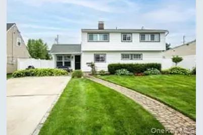86 Shepherd Lane, Levittown, NY 11756 - Photo 1
