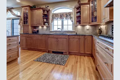 17 Constitution Court, Tuxedo Park, NY 10987 - Photo 9