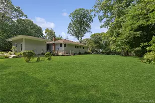31 Cedar Branch St, Middle Island, NY 11953 - Photo 25