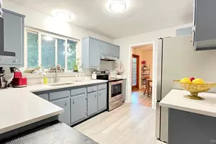 5 Arizona Pl, Huntington Station, NY 11746 - Photo 7