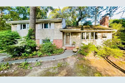 5 Arizona Place, Huntington Station, NY 11746 - Photo 1