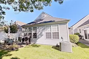 454 Leisure Dr, Ridge, NY 11961 - Photo 5