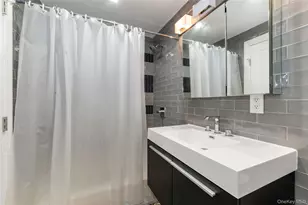 381 Woodmere Blvd, Woodmere, NY 11598 - Photo 11