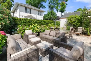 381 Woodmere Blvd, Woodmere, NY 11598 - Photo 15