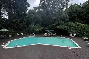 203 Lake Pointe Cir, Middle Island, NY 11953 - Photo 19
