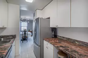 85-15 Main St, Briarwood, NY 11435 - Photo 11