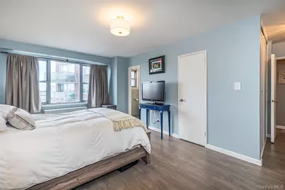 85-15 Main Street #12J, Briarwood, NY 11435 - Photo 17