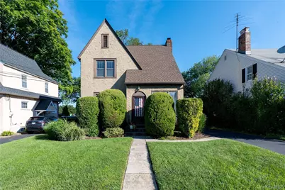 136 Grant Avenue, White Plains, NY 10604 - Photo 1