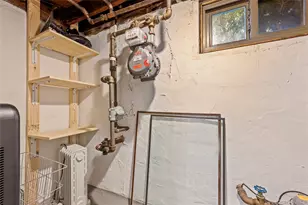 136 Grant Ave, White Plains, NY 10604 - Photo 33