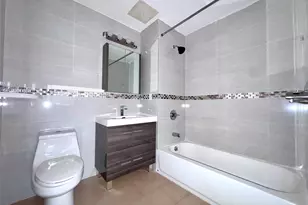 136-20 Booth Memorial Ave, Flushing, NY 11355 - Photo 11