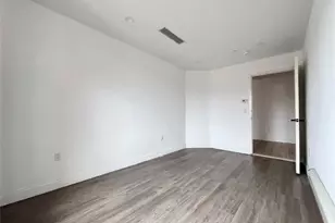 136-20 Booth Memorial Ave, Flushing, NY 11355 - Photo 13