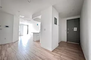136-20 Booth Memorial Ave, Flushing, NY 11355 - Photo 17