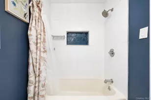 666 Rosevale Ave, Ronkonkoma, NY 11779 - Photo 25