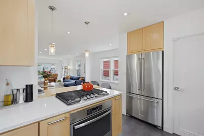 9437 133rd Avenue, Ozone Park, NY 11417 - Photo 7