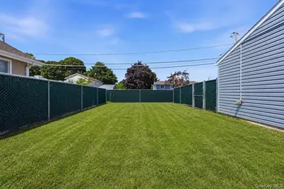 95 Union Street, Freeport, NY 11520 - Photo 29