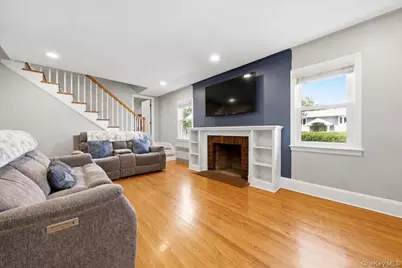 95 Union Street, Freeport, NY 11520 - Photo 17