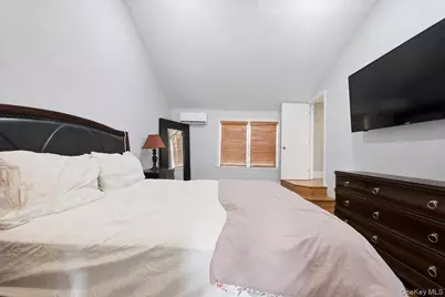 95 Union Street, Freeport, NY 11520 - Photo 5