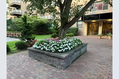 3 Birchwood Court #1A, Mineola, NY 11501 - Photo 13