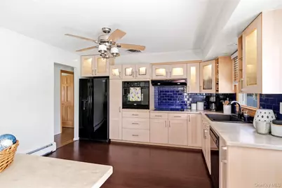 1 Wheeler Court, Deer Park, NY 11729 - Photo 11