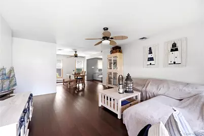 1 Wheeler Court, Deer Park, NY 11729 - Photo 5