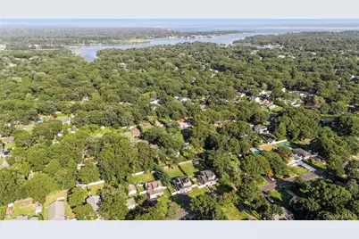 17 Robinwood Street, Mastic, NY 11950 - Photo 33