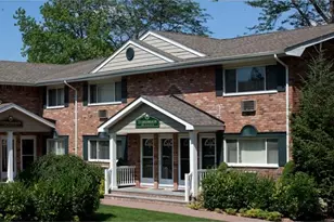100 Middleton Rd, Bohemia, NY 11716 - Photo 3